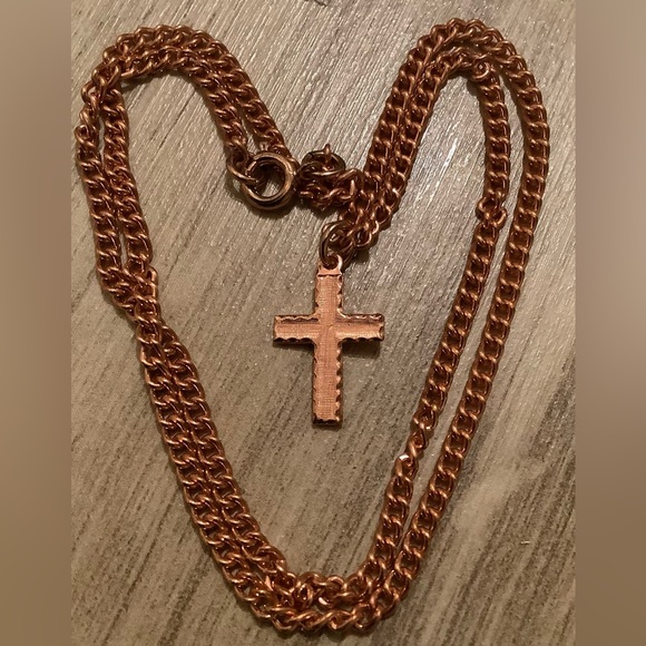 New vintage Copper cross pendette - Picture 4 of 4